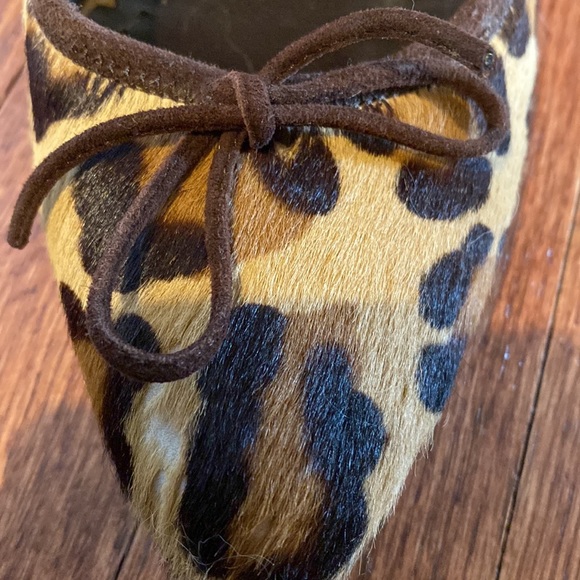 Gorgeous Leopard print stilettos BCBGMaxAzria - never worn outside the house - Picture 7 of 7